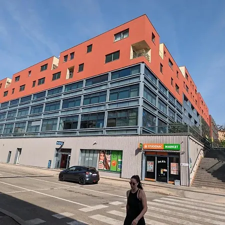 Apartment Downtown Fiume, Underground Garage Within The Rijeka