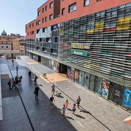 Downtown Fiume, Underground Garage Within The Apartment Rijeka