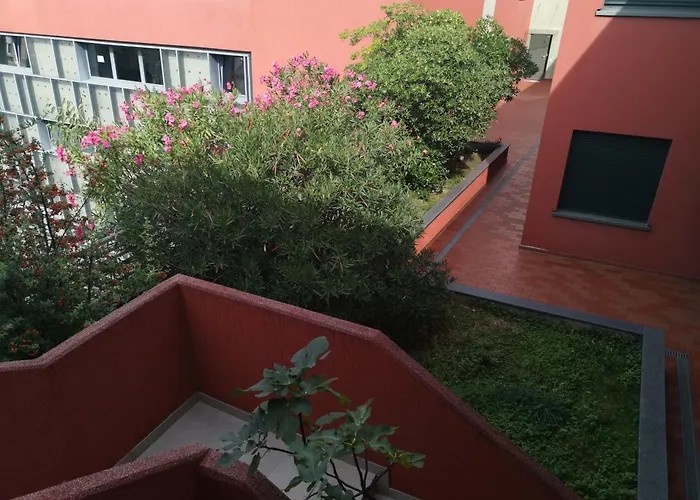 Downtown Fiume, Underground Garage Within The شقة غييكا