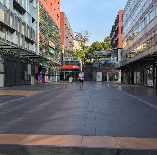Downtown Fiume, Underground Garage Within The Apartamento Rijeka