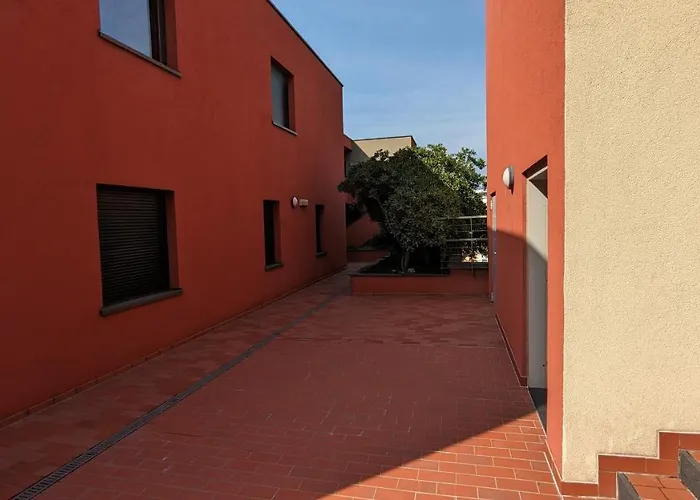 Downtown Fiume, Underground Garage Within The Apartment Rijeka