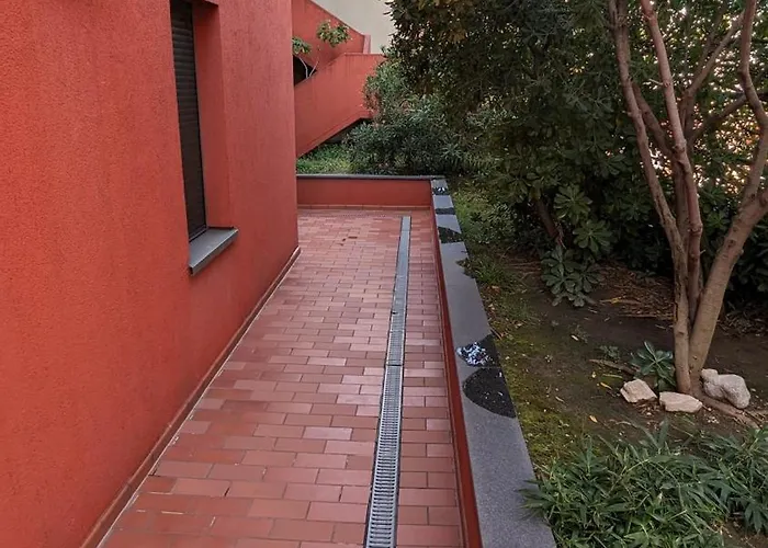 Apartment Downtown Fiume, Underground Garage Within The *